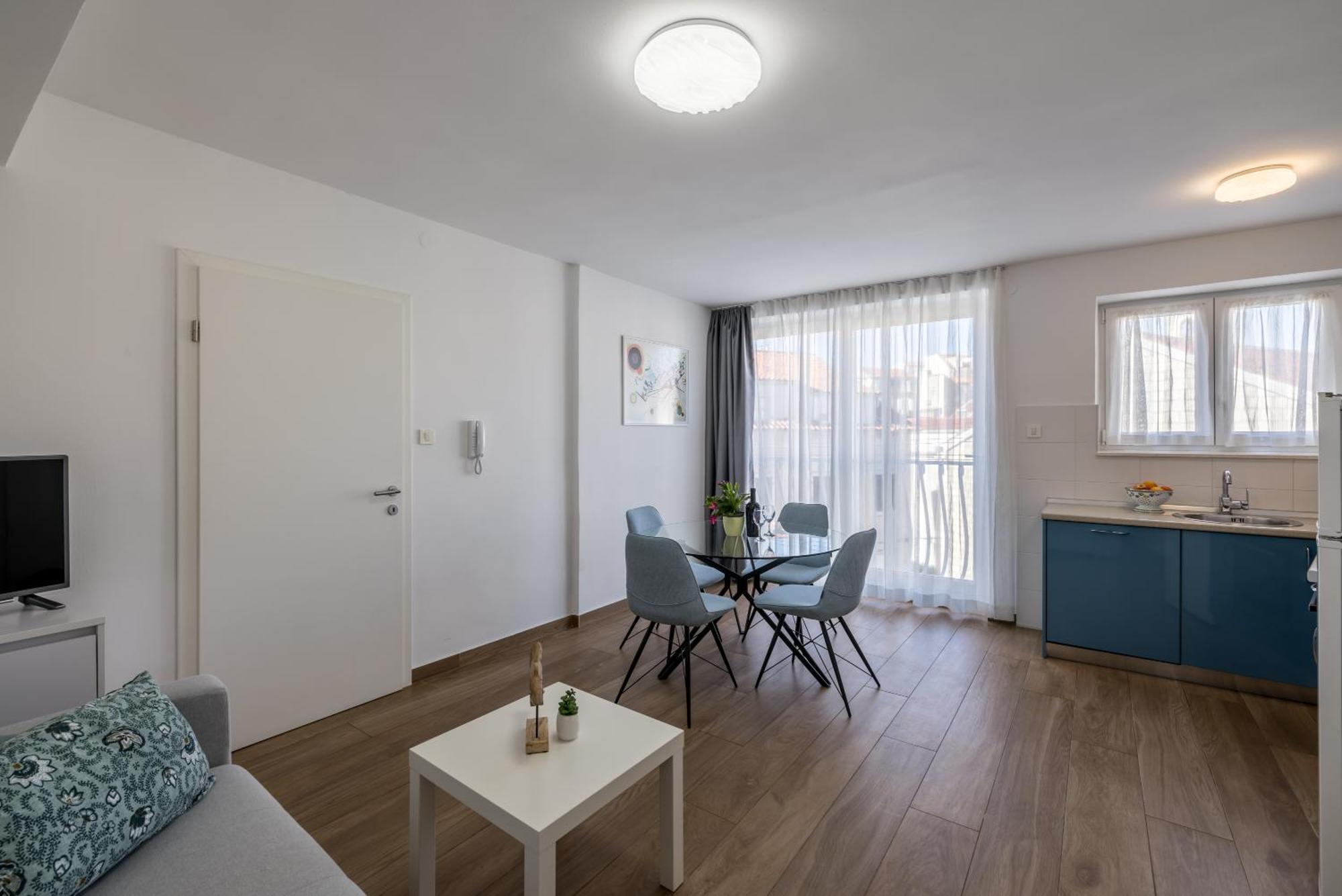 Sara Apartment *